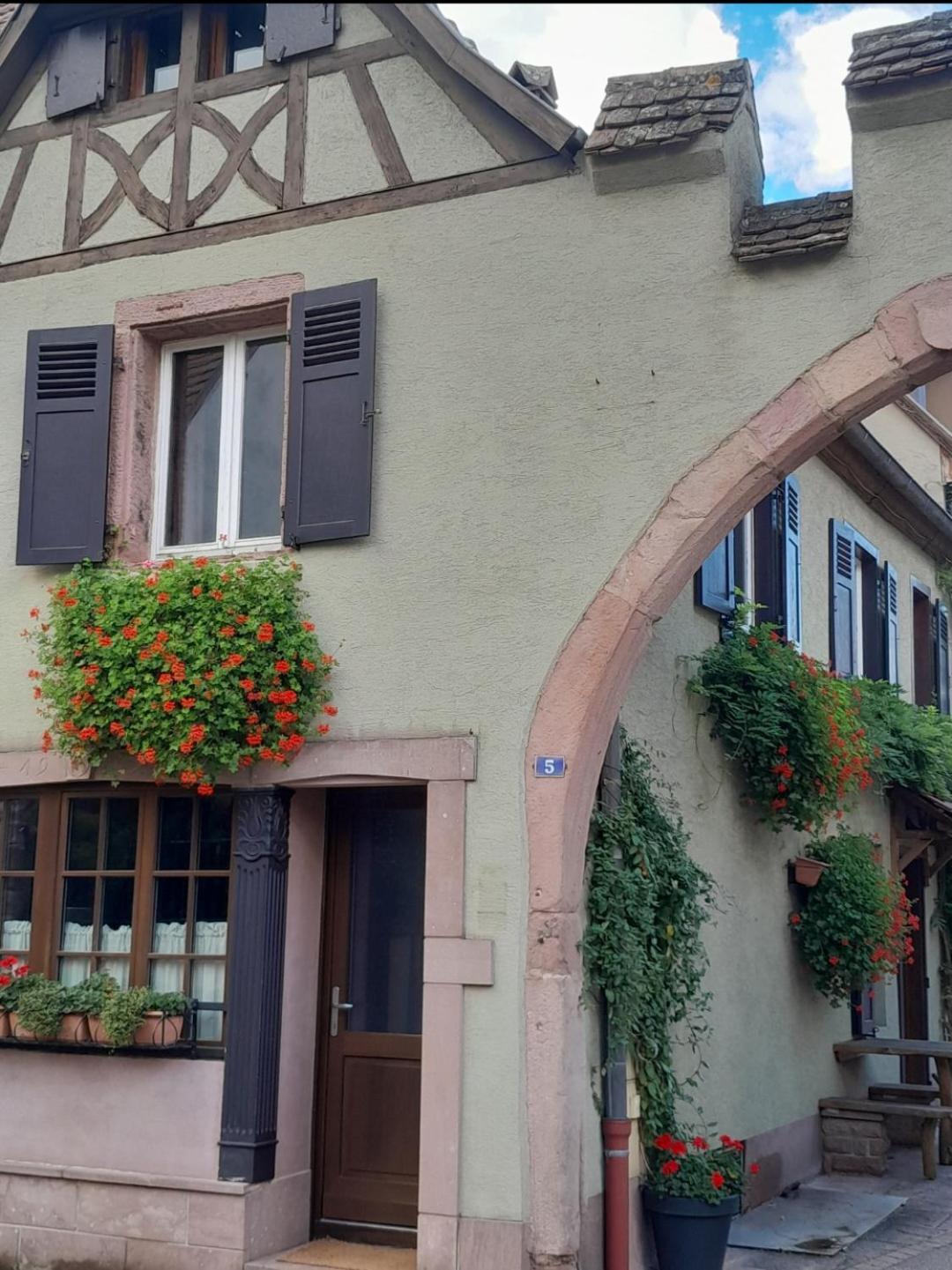 Gite Boniface Pour 2 Pers Bergheim Exteriér fotografie
